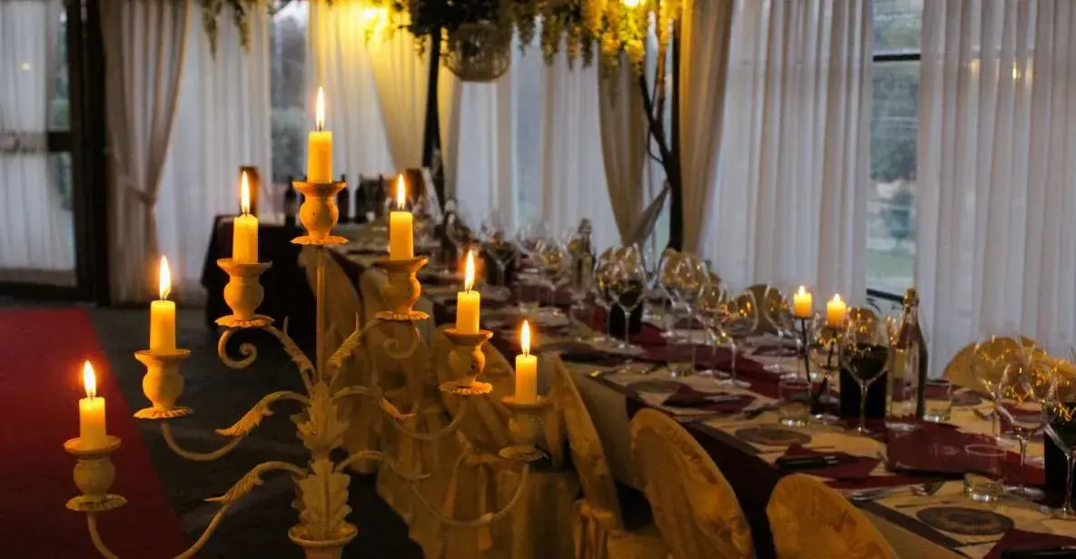 San Gimignano: Romantic Candle-lit Dinner and Wine Tasting